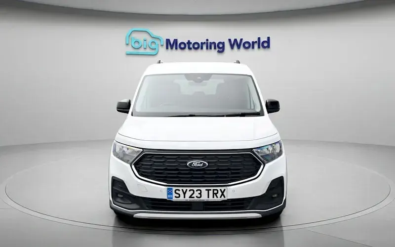 Used Ford Tourneo Active 122 HP (89 kW) 2026 Estate