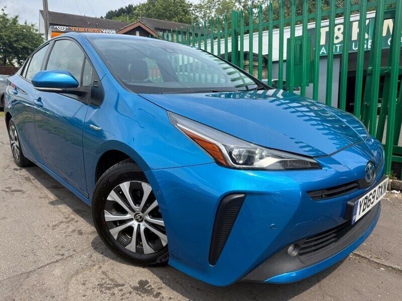 Blue Used 2020 Toyota Prius Business Edition Hatchback | £11,495 (Expensive) - Image 1/4
