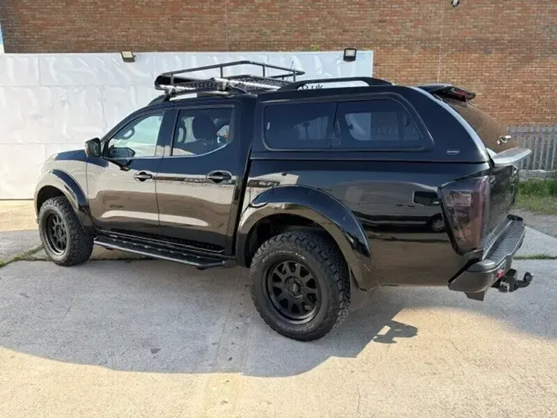 Used Nissan Navara N-Guard 190 HP (139 kW) 2021 Black Pickup