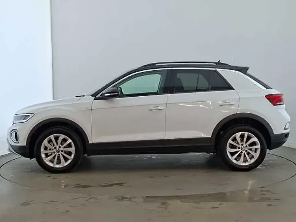 New VW T-Roc 115 HP (84 kW) 2026 SUV