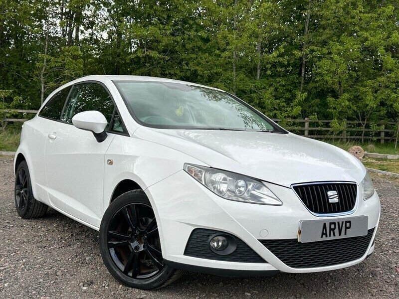 White Used 2011 Seat Ibiza Copa Hatchback | £1,995 (Super price) - Image 1/4