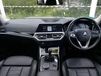 Used BMW 320 Sport Line 190 HP (139 kW) 2020 White Sedan