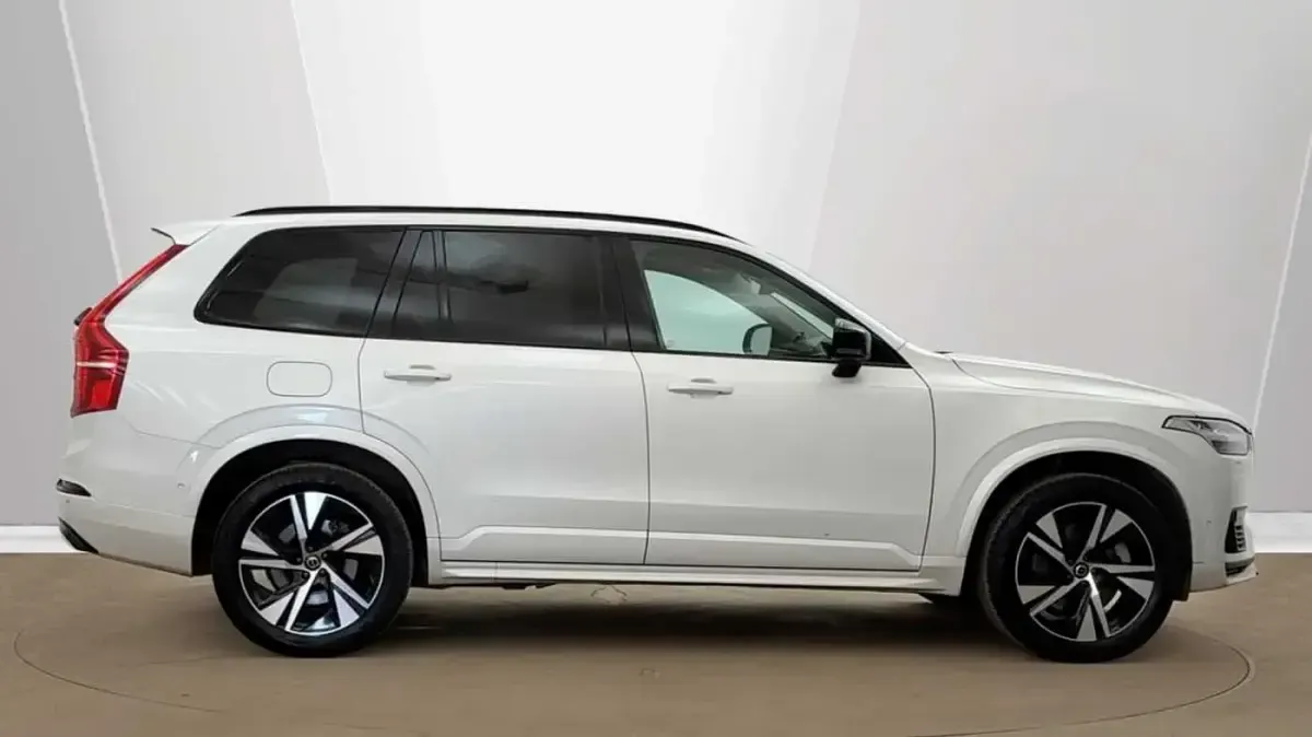 Used Volvo XC90 Plus 449 HP (330 kW) 2024 SUV