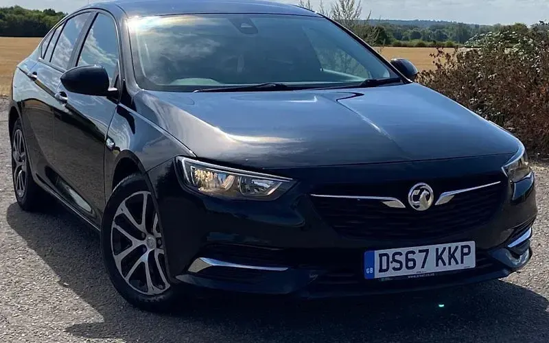 Used Vauxhall Insignia Design Edition 110 HP (80 kW) 2020 Hatchback