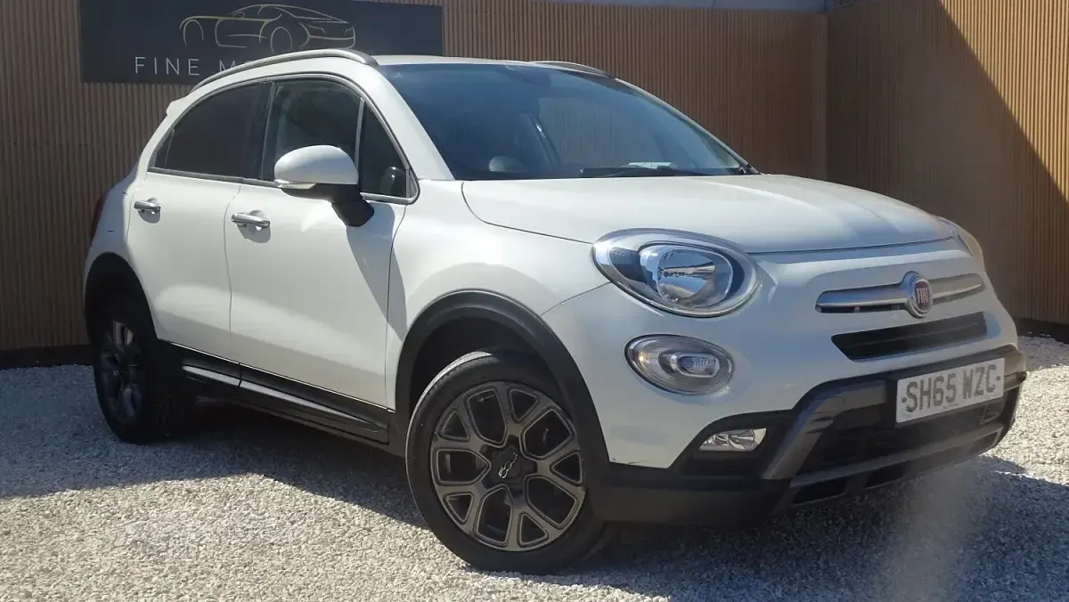 Used Fiat 500X Cross 140 HP (102 kW) 2015 White SUV