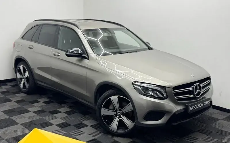 Used Mercedes GLC250 Urban 211 HP (155 kW) 2018 SUV