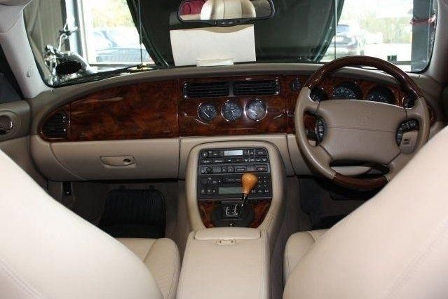 Used Jaguar XK8 300 HP (220 kW) 2003 Cabriolet