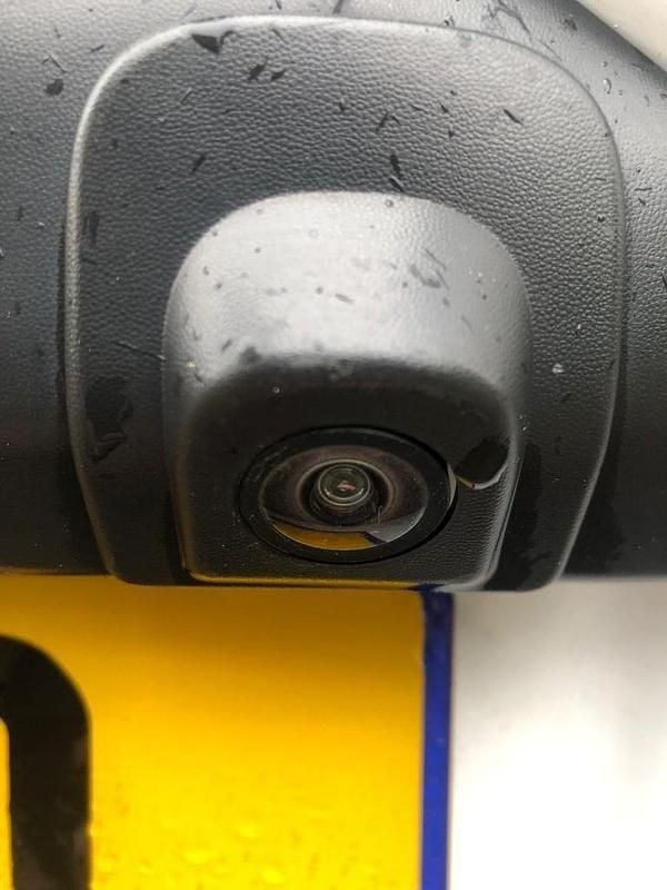 Image 4/4