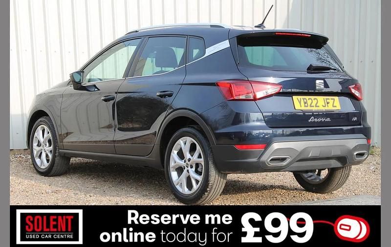 Used Seat Arona FR 150 HP (110 kW) 2022 Blue SUV