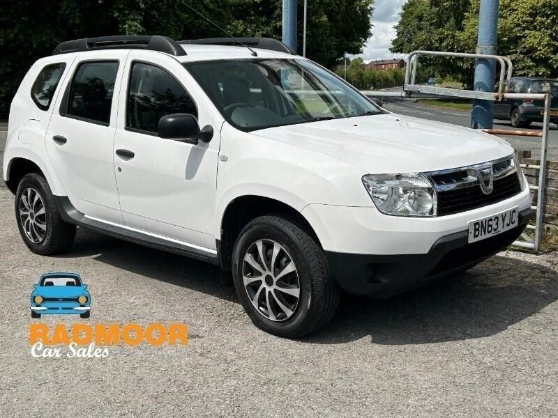 White Used 2013 Dacia Duster Acces SUV | £2,990 (Expensive) - Image 1/4