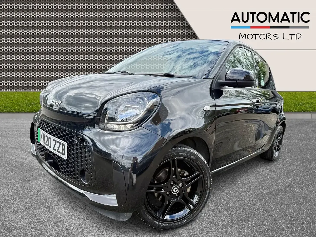 Used Smart ForFour Electric Drive Premium 60 kW (82 HP) 2020 Black Hatchback
