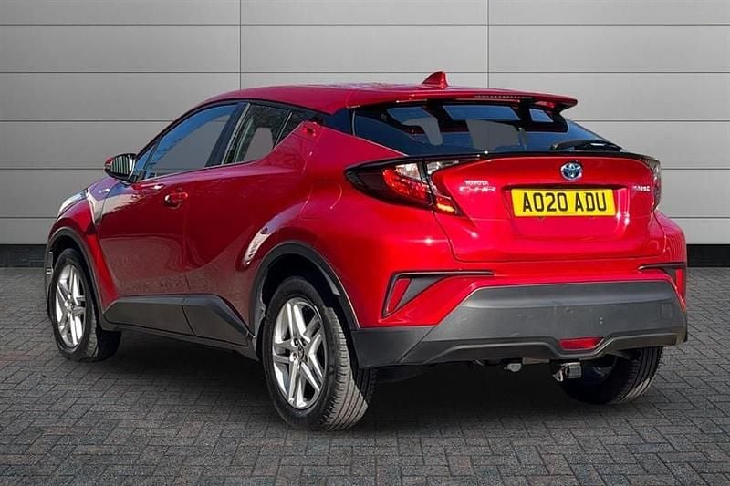 Used Toyota C-HR 122 HP (89 kW) 2020 Scarlet flare SUV