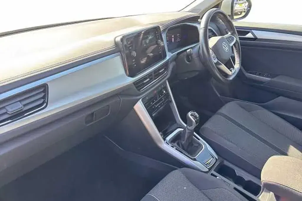 Second-hand VW T-Roc 150 CP (110 kW) 2023 SUV