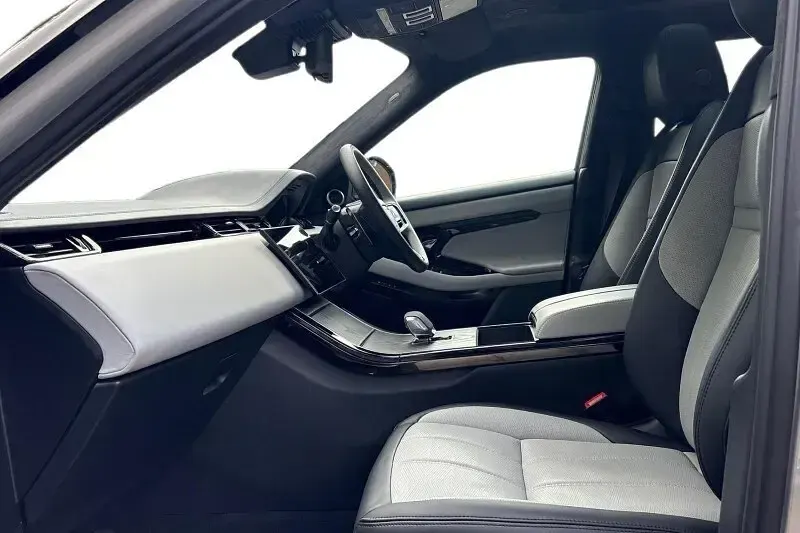 Used Land Rover Range Rover evoque Autobiography 2024 Silver SUV