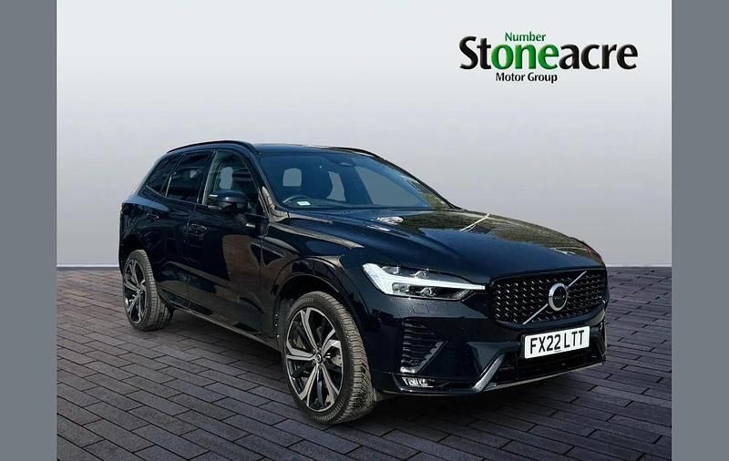 Used Volvo XC60 R-Design Pro 197 HP (144 kW) 2022 Black SUV