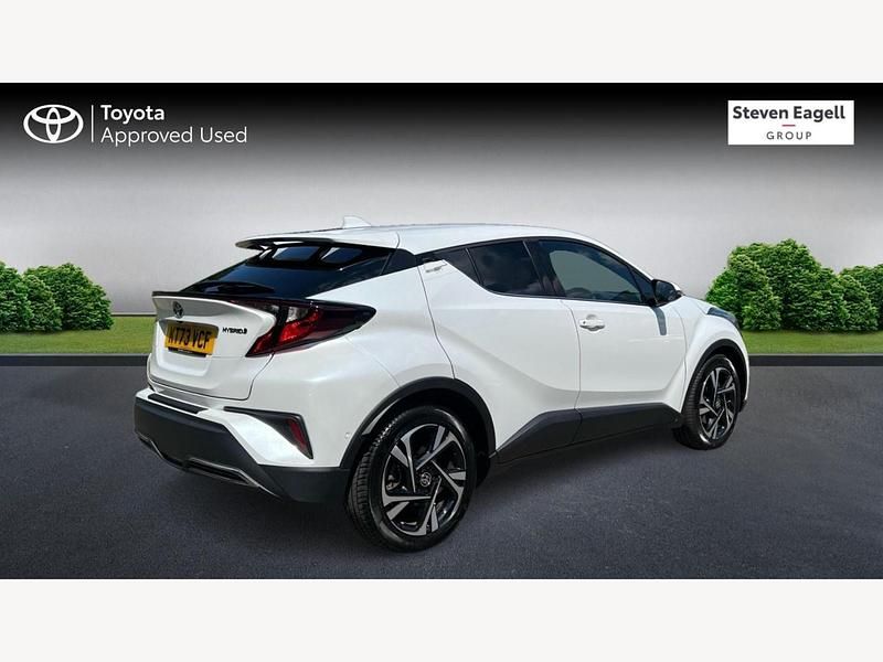 Used Toyota C-HR Design 120 HP (88 kW) 2023 White SUV