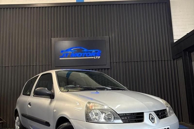 Silver Used 2008 Renault Clio II Campus Hatchback | £1,195 (Fair price) - Image 1/1