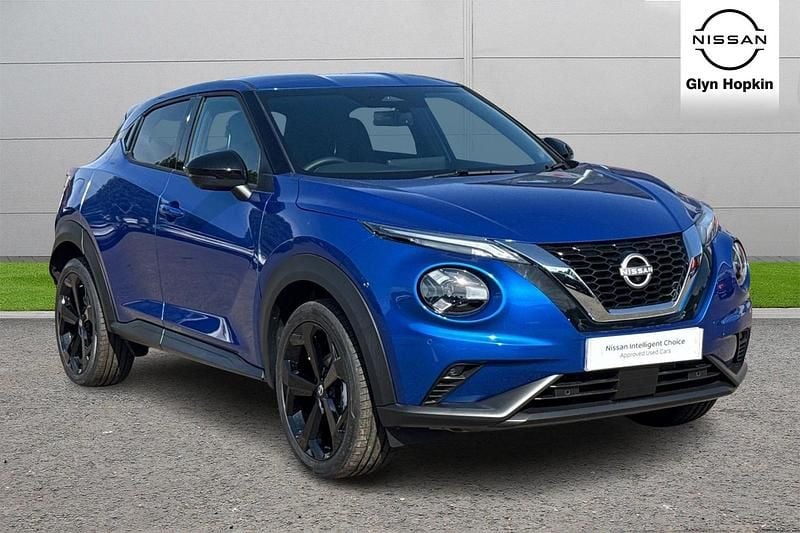 Blue New 2025 Nissan Juke Tekna SUV | £21,387 (Super price) - Image 1/4