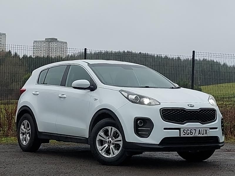 White Used 2017 Kia Sportage SUV | £8,498 (Good price) - Image 1/4