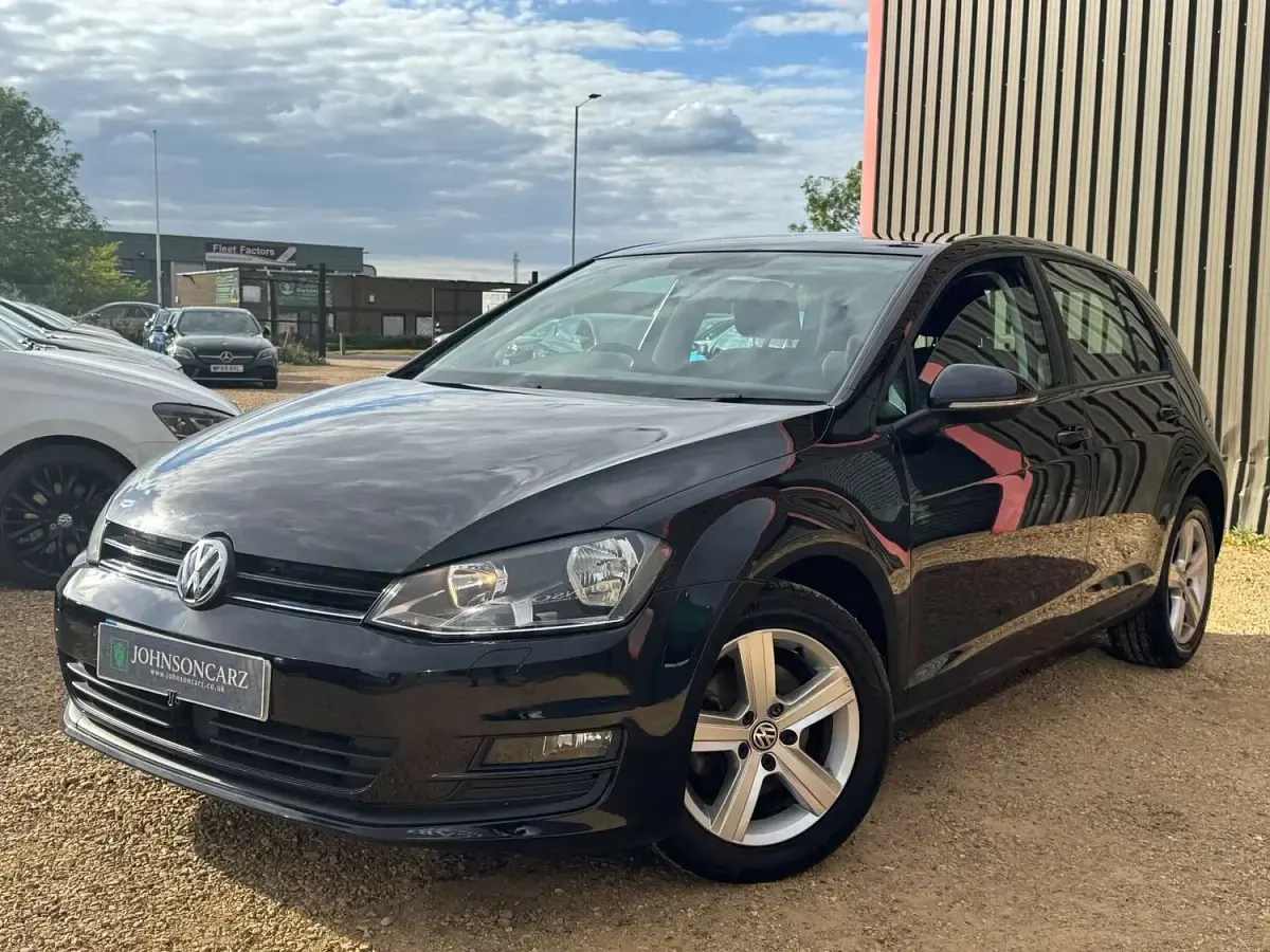 Used VW Golf VII Edition 125 HP (91 kW) 2017 Black Hatchback