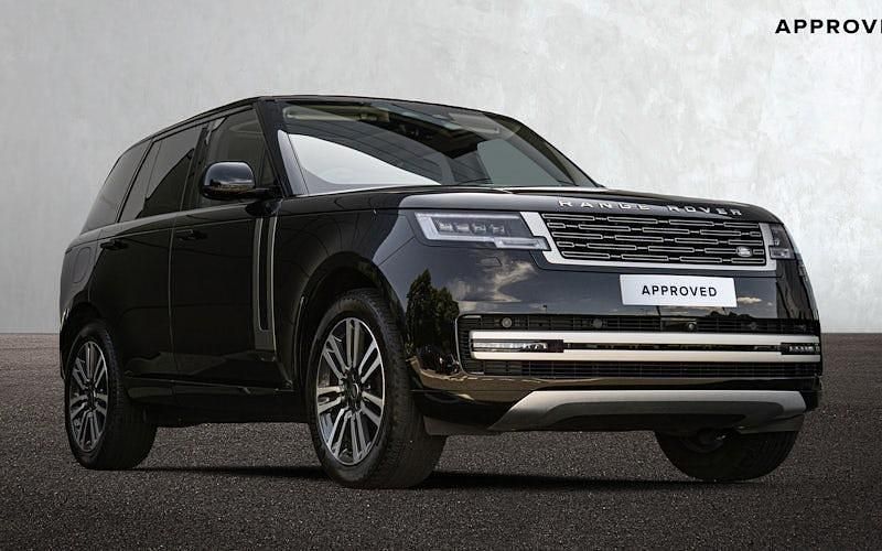 Used 2025 Land Rover Range Rover SE SUV | £79,999 - Image 1/4