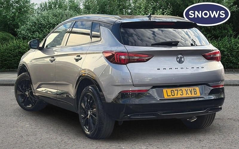 Used Vauxhall Grandland X S 131 HP (96 kW) 2024 Grey SUV