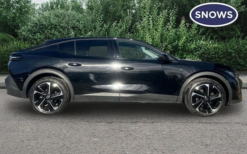 Used Peugeot 408 Allure Premium 131 HP (96 kW) 2023 Nera black SUV