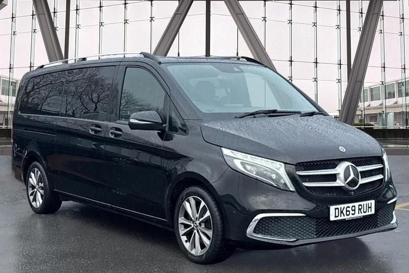 Used Mercedes V220 163 HP (119 kW) 2020 Black MPV