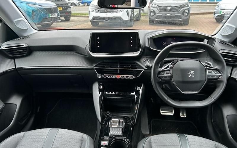 Used Peugeot 208 Allure+ 102 HP (75 kW) 2023 Red Hatchback