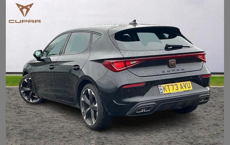 Used Cupra Leon 147 HP (108 kW) 2023 Black Hatchback