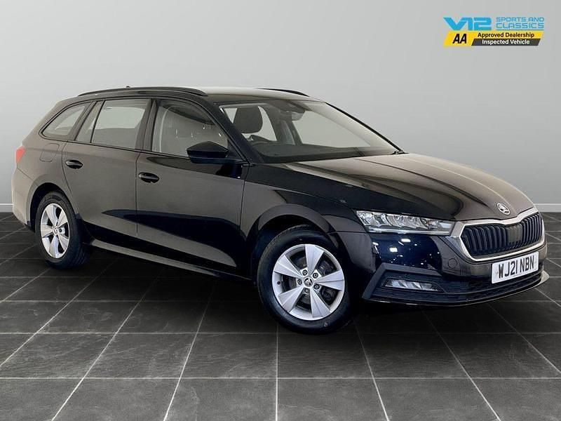 Black Used 2021 Skoda Octavia SE Technology Estate | £8,695 (Fair price) - Image 1/2