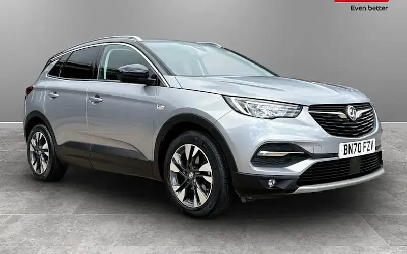 Used Vauxhall Grandland X SRi 131 HP (96 kW) 2021 SUV