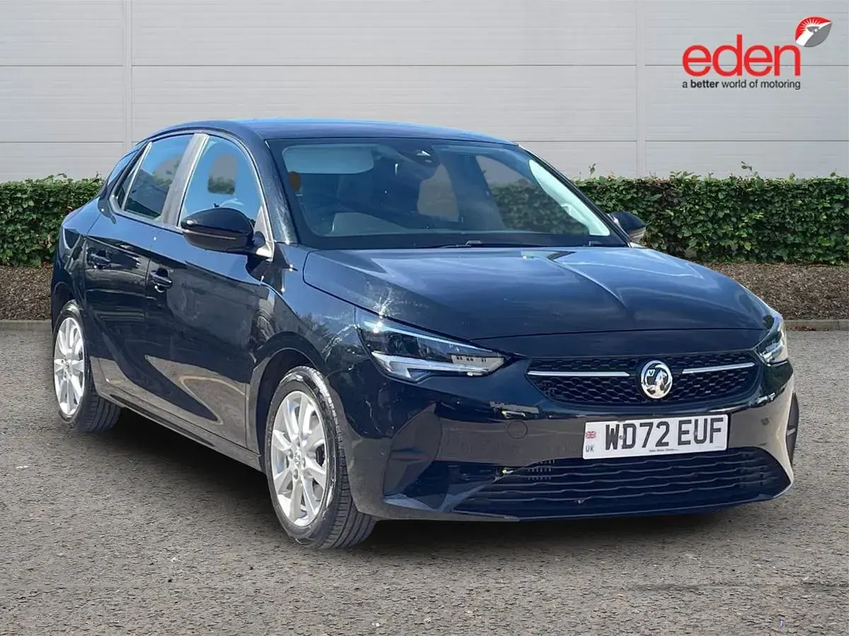 Used Vauxhall Corsa Design Edition 101 HP (74 kW) 2022 Hatchback