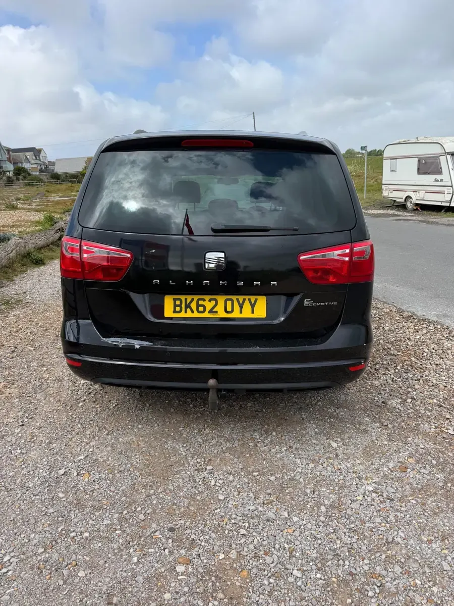 Usado Seat Alhambra Ecomotive 140 HP (102 kW) 2012 Preto Monovolume