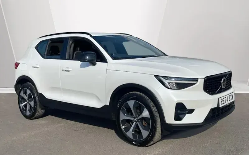 Used Volvo XC40 Plus 197 HP (144 kW) 2026 SUV