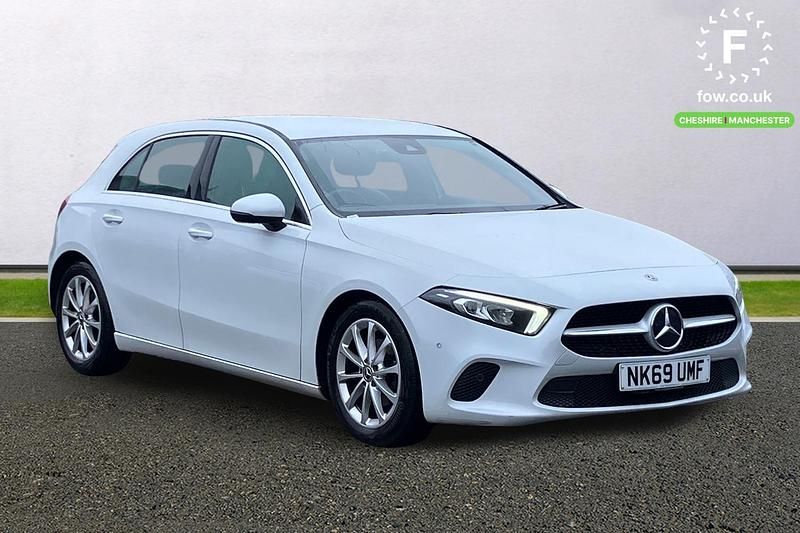 Used Mercedes A180 Active 116 HP (85 kW) 2019 White Hatchback