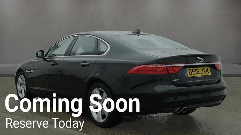 Used Jaguar XF Portfolio 180 HP (132 kW) 2016 Black Sedan