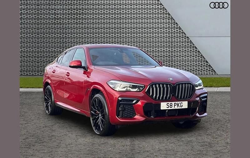 Used BMW X6 M Sport 281 HP (206 kW) 2022 Red SUV