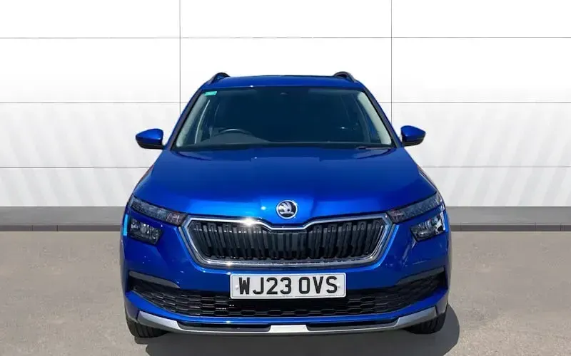 Used Skoda Kamiq SE 95 HP (69 kW) 2023 Blue SUV