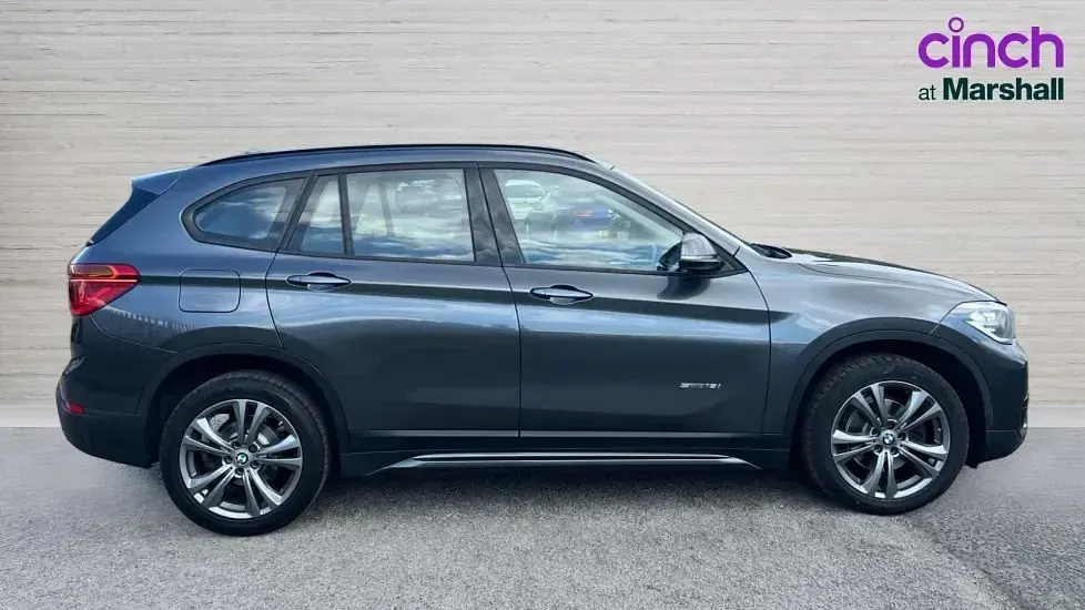 Used BMW X1 Sport Line 140 HP (102 kW) 2017 Grey SUV