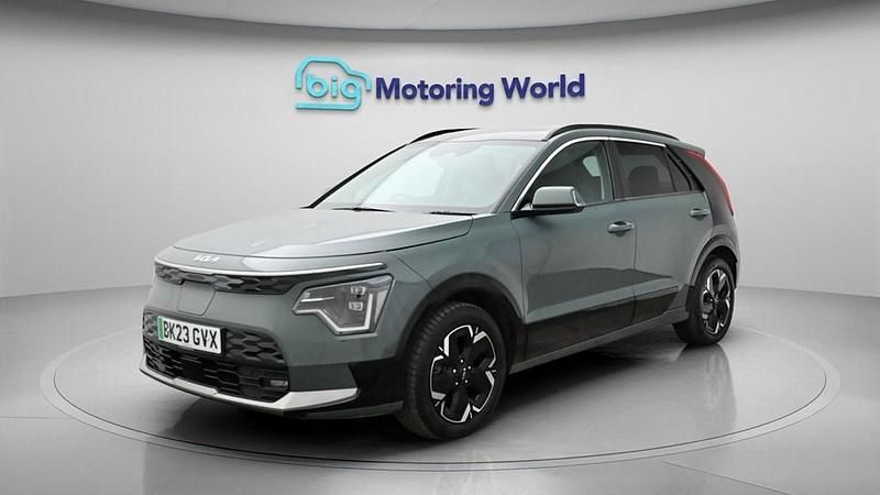 Used Kia e-Niro 147 kW (201 HP) 2023 SUV