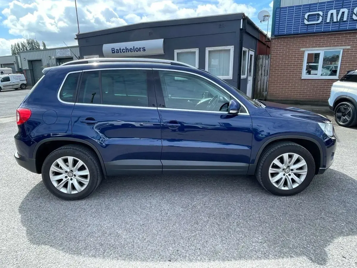 Used VW Tiguan SE 138 HP (101 kW) 2010 Blue SUV