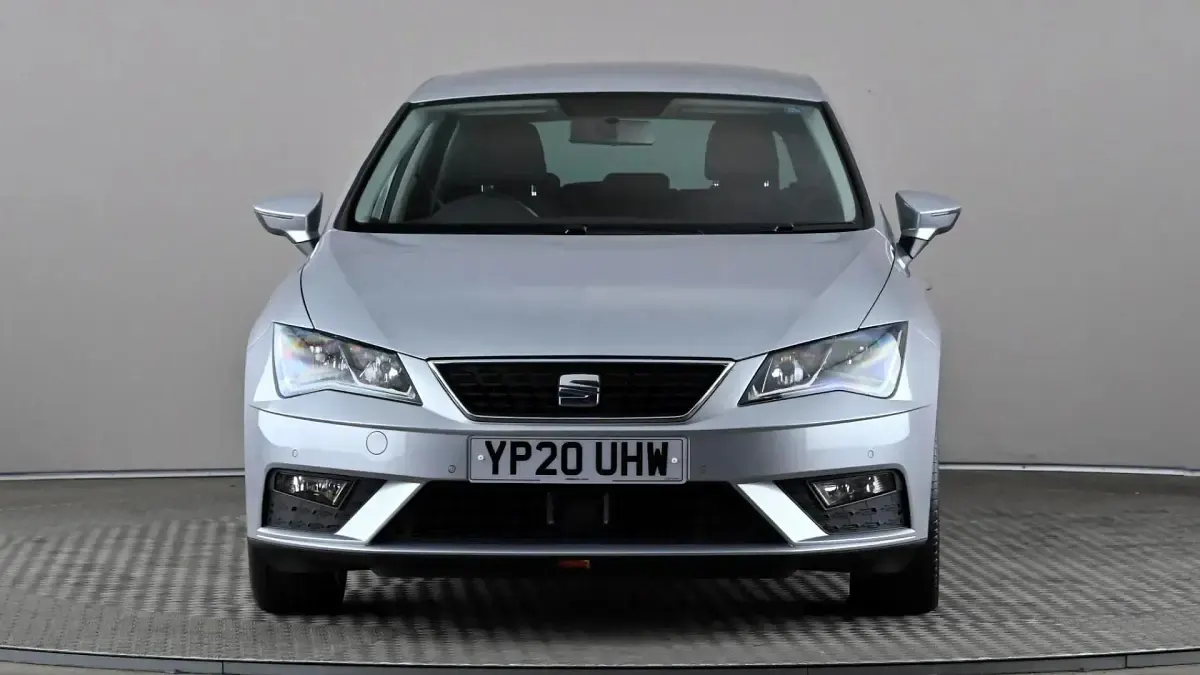 Second-hand Seat Leon SE Dynamic 115 CP (84 kW) 2020 Argintiu Hatchback