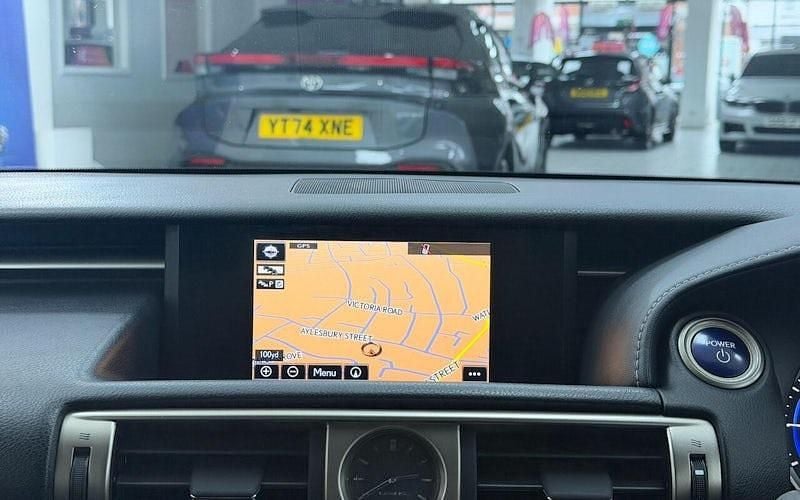 Used Lexus IS300h 223 HP (164 kW) 2016 Sedan