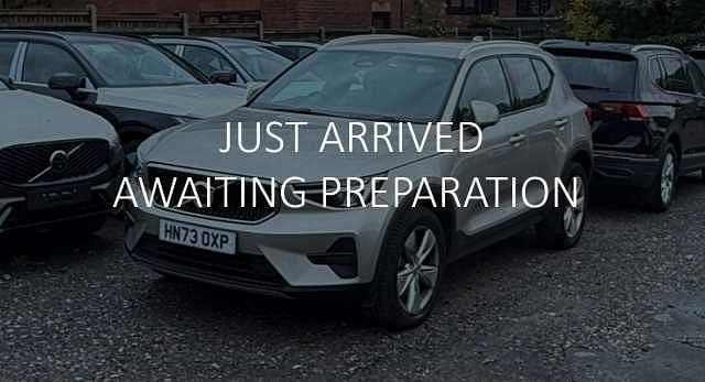 Used 2024 Volvo XC40 Core SUV | £25,950 (Good price) - Image 1/1