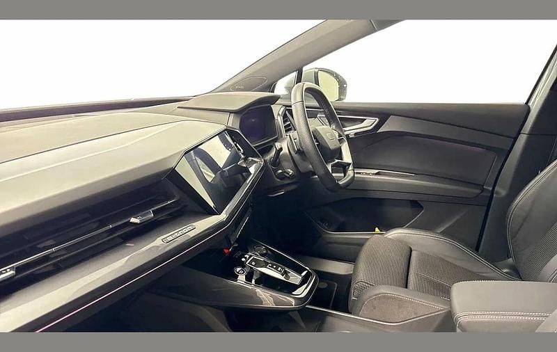 Used Audi Q4 e-tron S-Line 125 kW (170 HP) 2022 Grey SUV