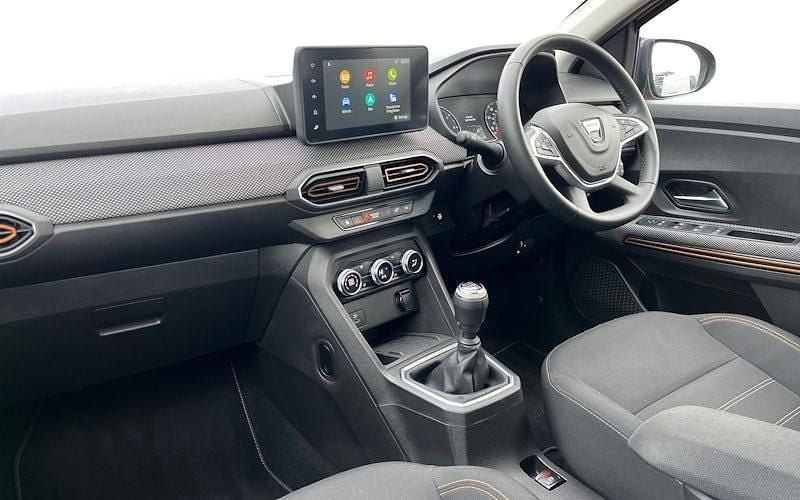 Used Dacia Sandero Prestige 91 HP (66 kW) 2022 Orange Hatchback