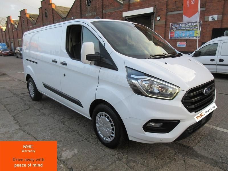 Used Ford Transit Custom Trend 105 HP (77 kW) 2020 White Van