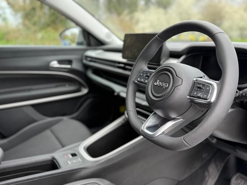 Used Jeep Avenger EV Summit 114 kW (156 HP) 2024 Granite SUV