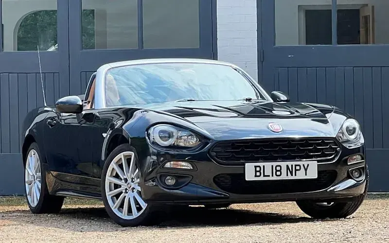 Used Fiat 124 Spider Lusso 140 HP (102 kW) 2017 Cabriolet